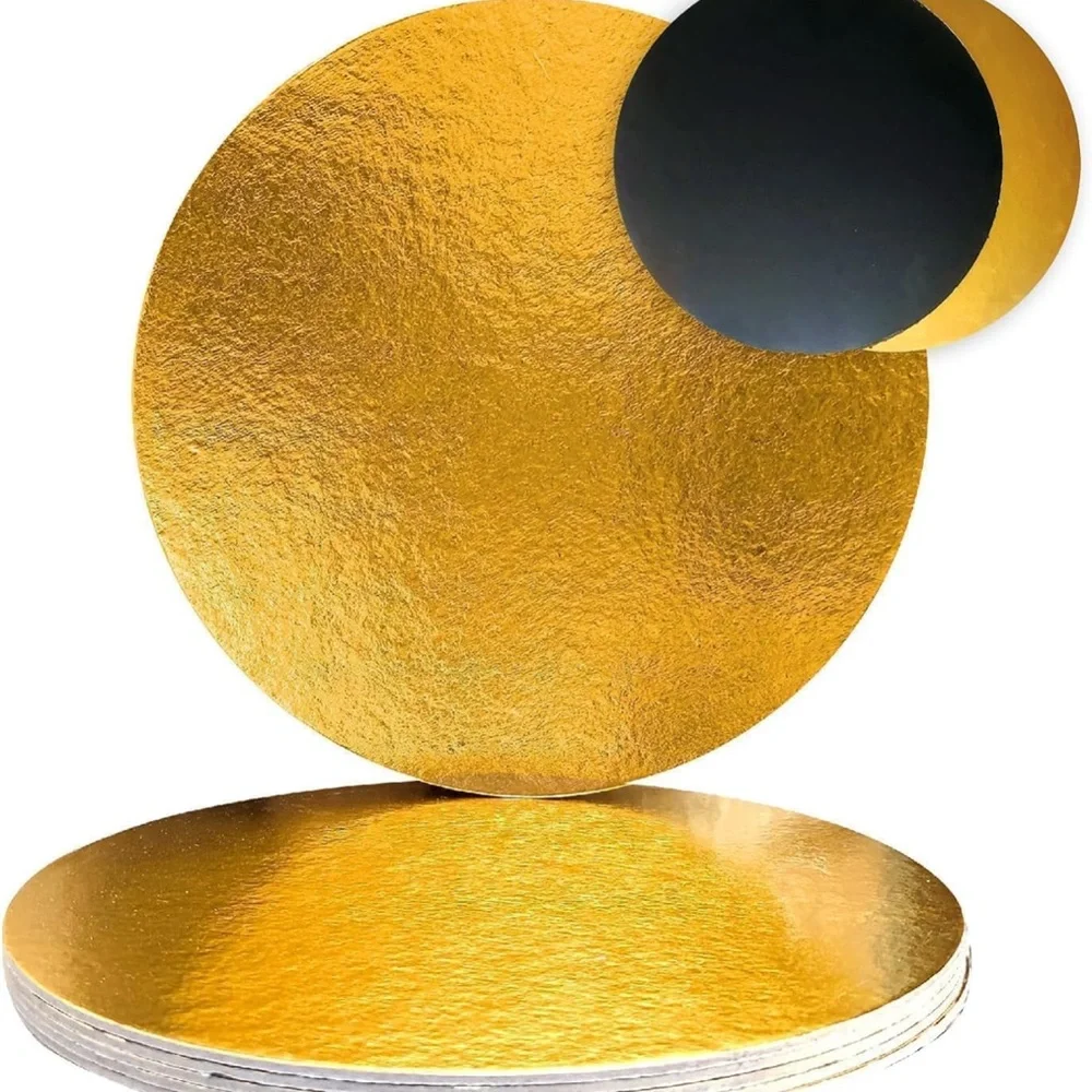Luxurious Gold Cake Toppers for Elegant Celebrations